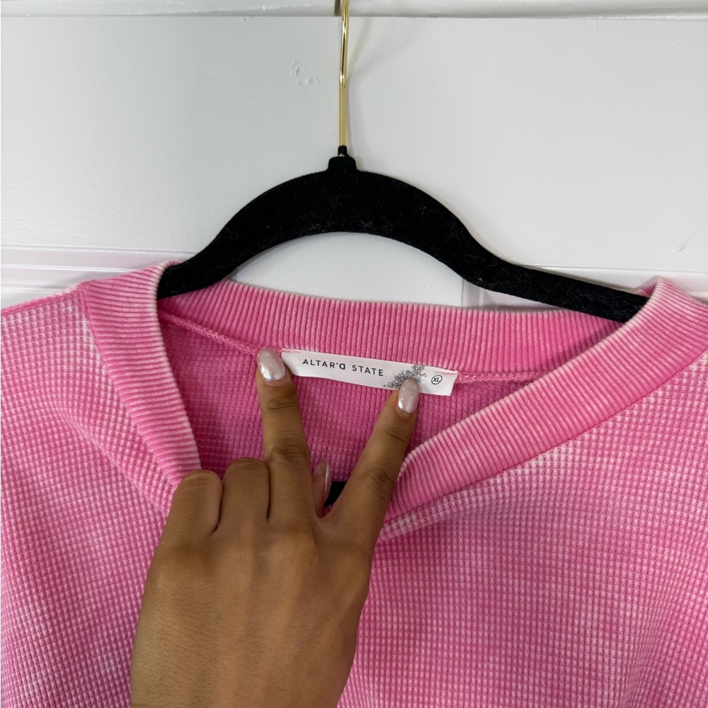 Cropped Ruffle Tee - Picture 5 of 6